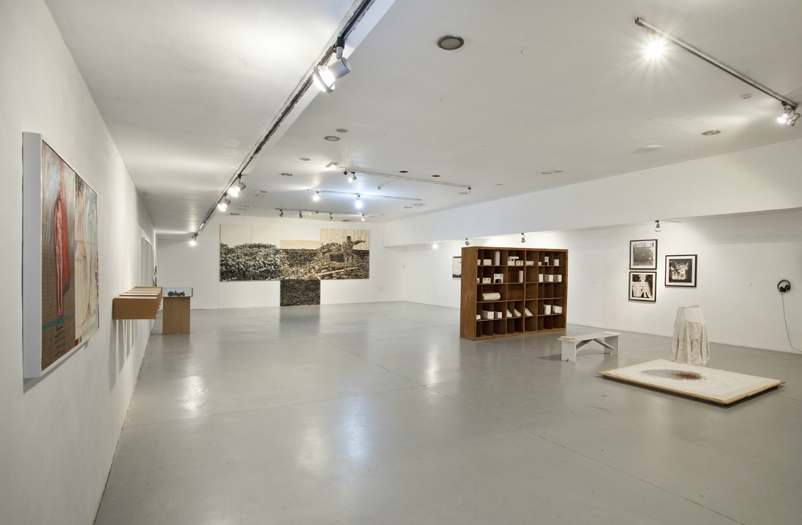 General view of the show, photo: Ran Erde All that remains 01