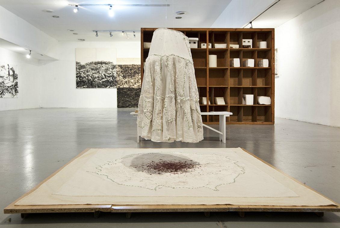 Dressed Land (2016), installation All that remains 05