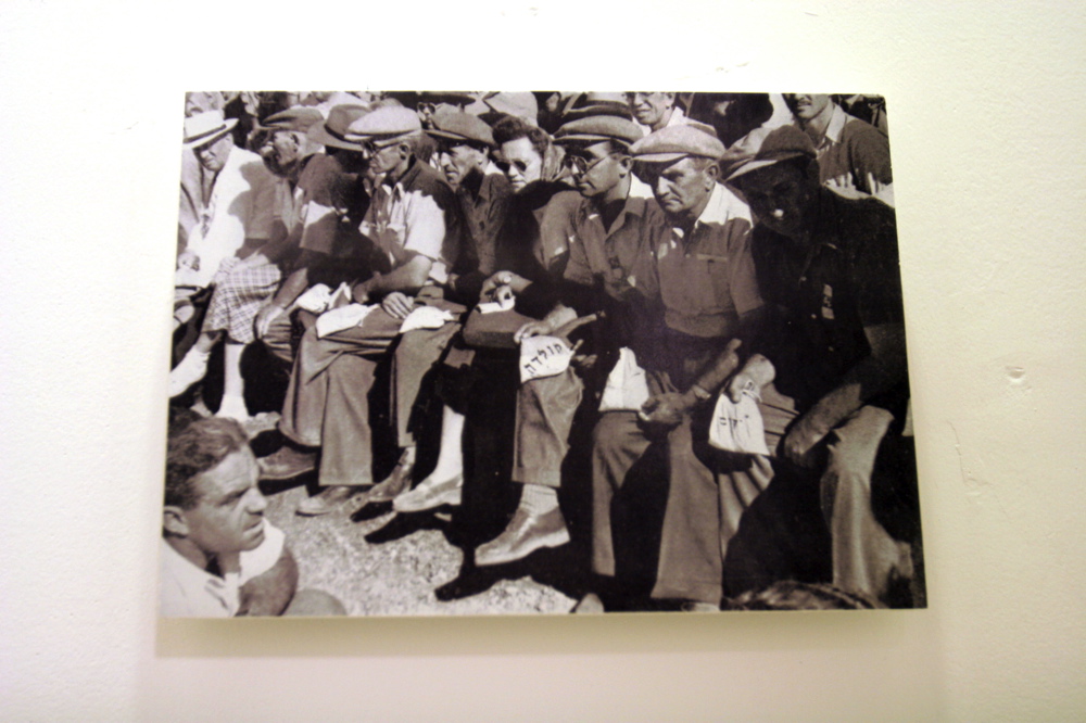Earth-bag bearers at Herzl's reburial ceremony, 18 August 1949, in Dr. Alec Mishory 'Visual Israeliness' Holy Land for Sale, 008
