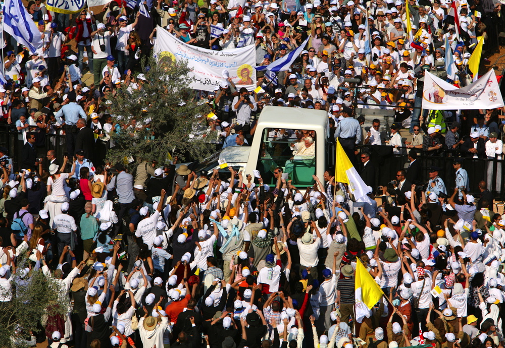 Pope Benedictus XVI 005