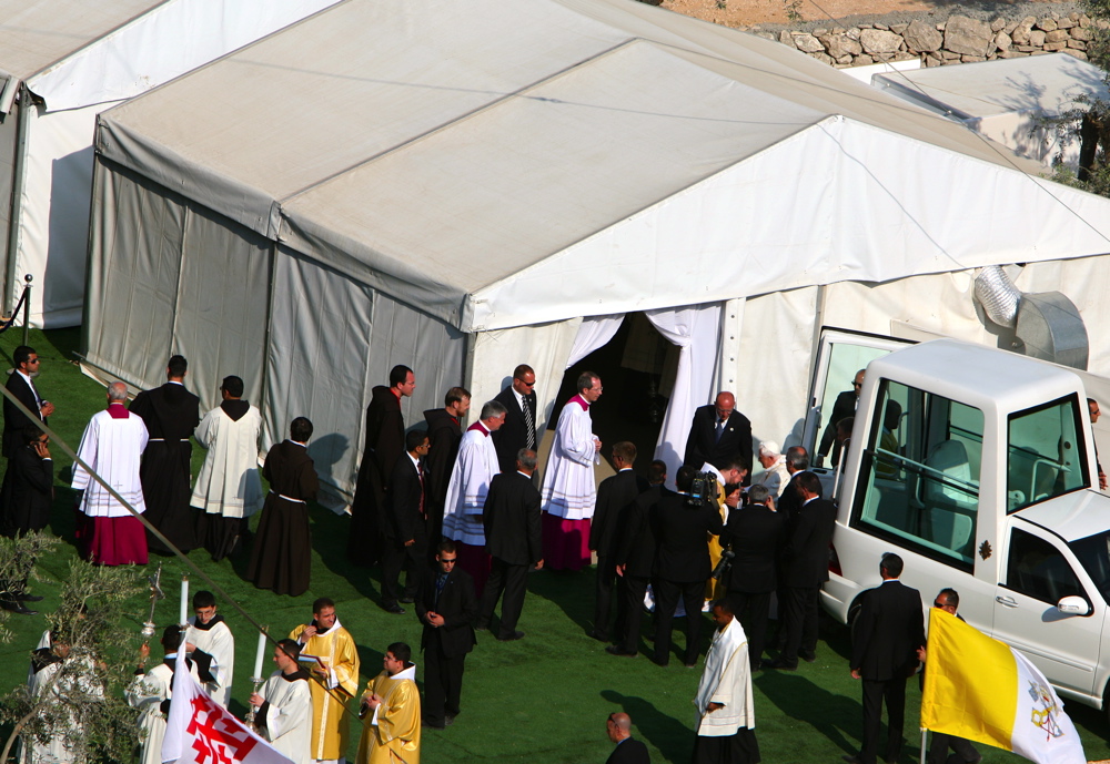 Pope Benedictus XVI 011