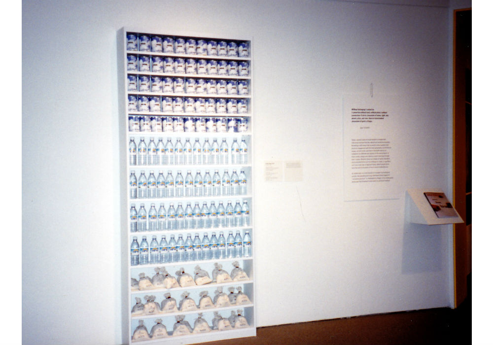 Pro-visions # 1 (1998),
'Holy Land for Sale' (1996),
'Holy Water' (1998),
'Holy Air' (1996),
Collection: The Jewish Museum, New York
Holy Air 005