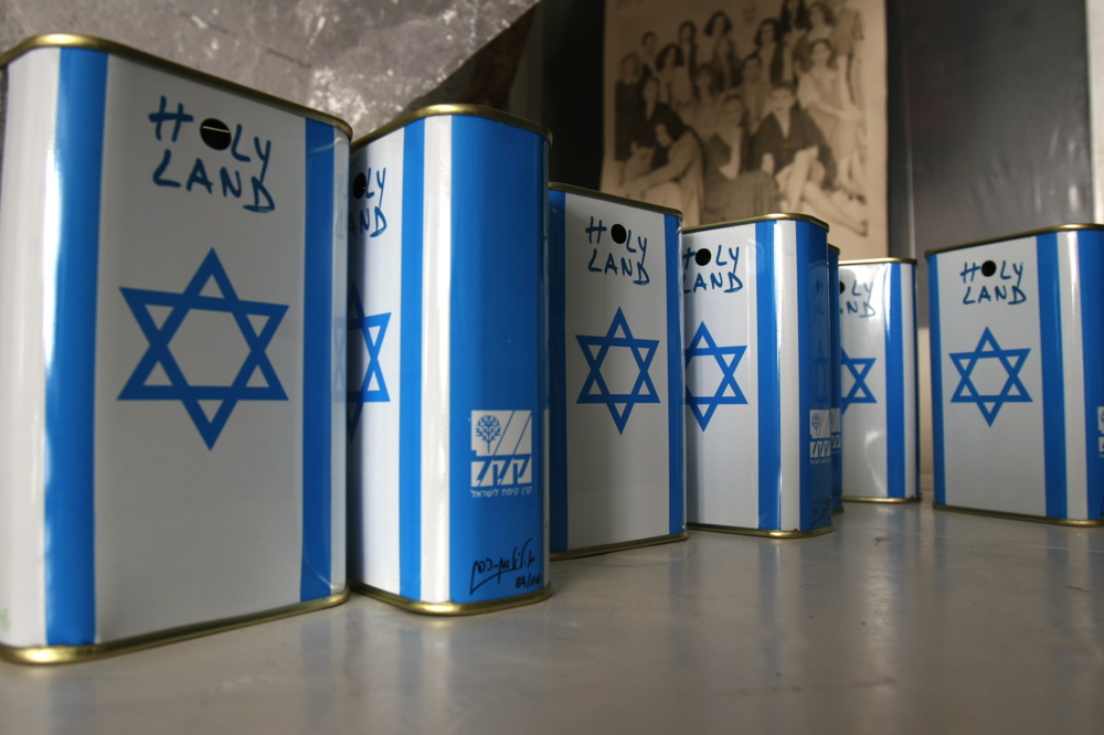 The Blue Box 006