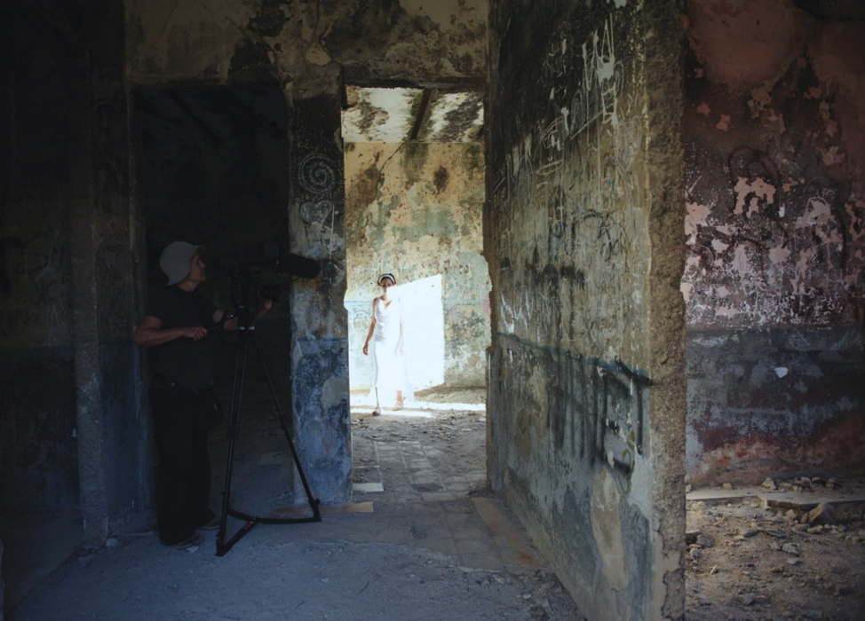 Talia (Tulik) Galon filming The Spring 003