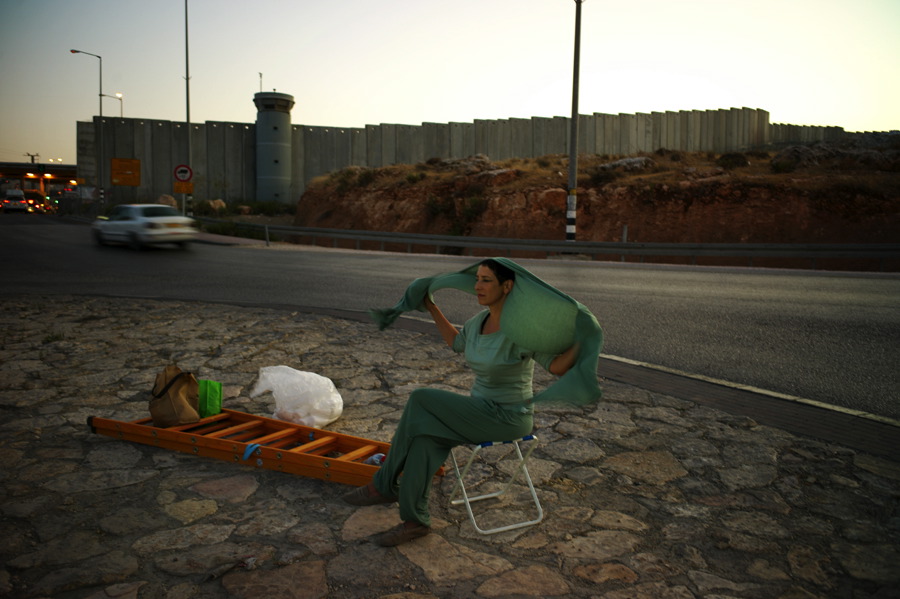 Resting after the dressing Photo: Alex Levac The Olive Tree